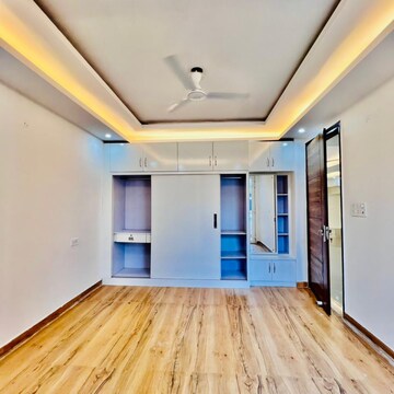 Room in 3 BHK Builder Floor at Chattarpur – for Sale