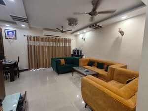 3.5 BHK Apartment For Sale in Sector 82