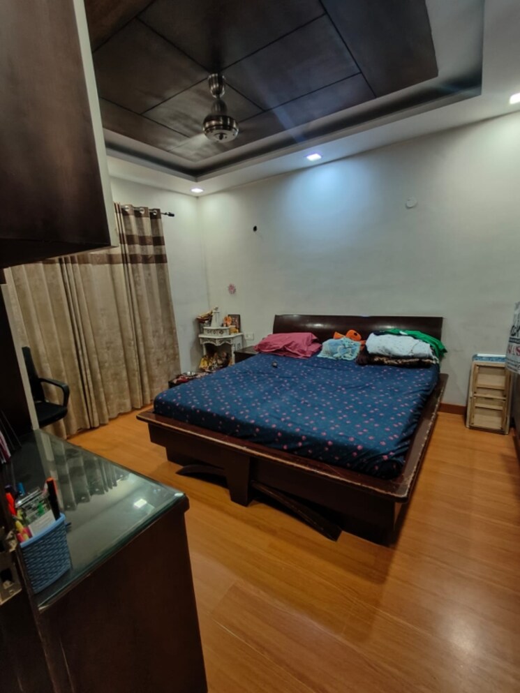 Master Bedroom, sector 82 3.5 Bedroom 2032 Sq.Ft. Apartment In Sector 82 Faridabad 9036005
