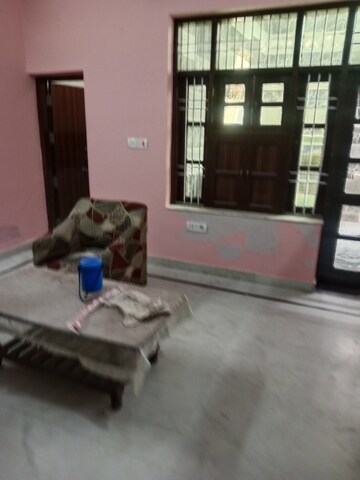 Living Room in 3 BHK Builder Floor at Sector 6 – for Rent