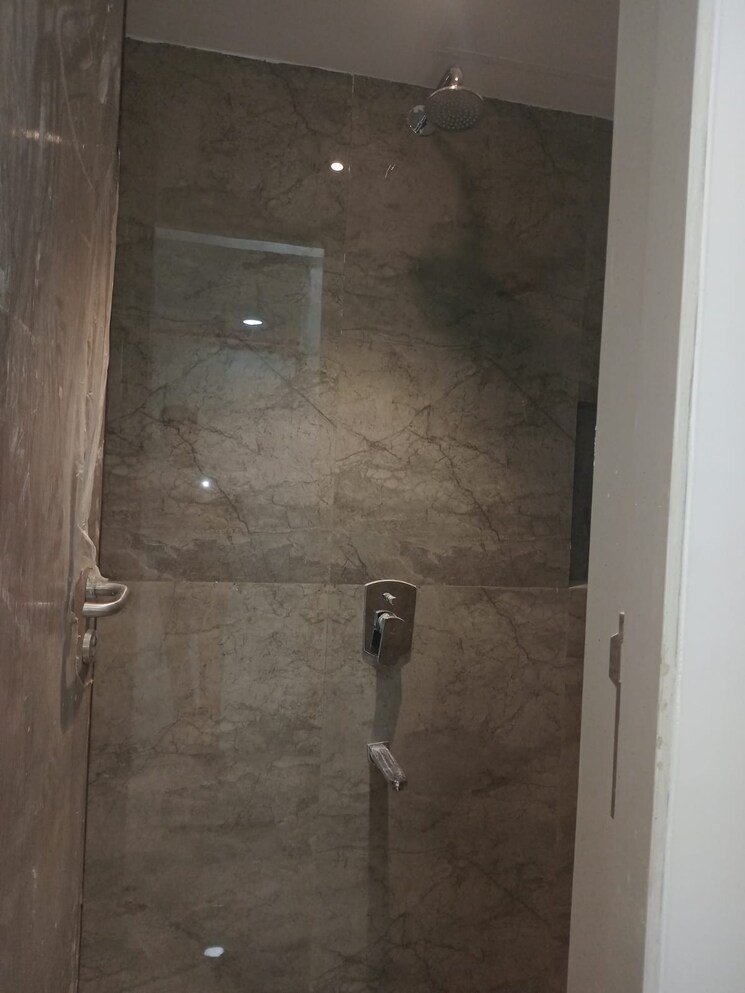 Bathroom, nahar-amaryllis-towers-and-plaza 1 Bedroom 366 Sq.Ft. Apartment In Chandivali Mumbai 9036120