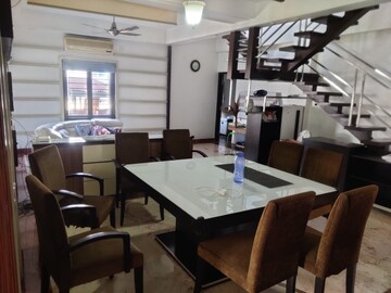 Team Area in 4 BHK Independent House at Indiranagar – for Sale