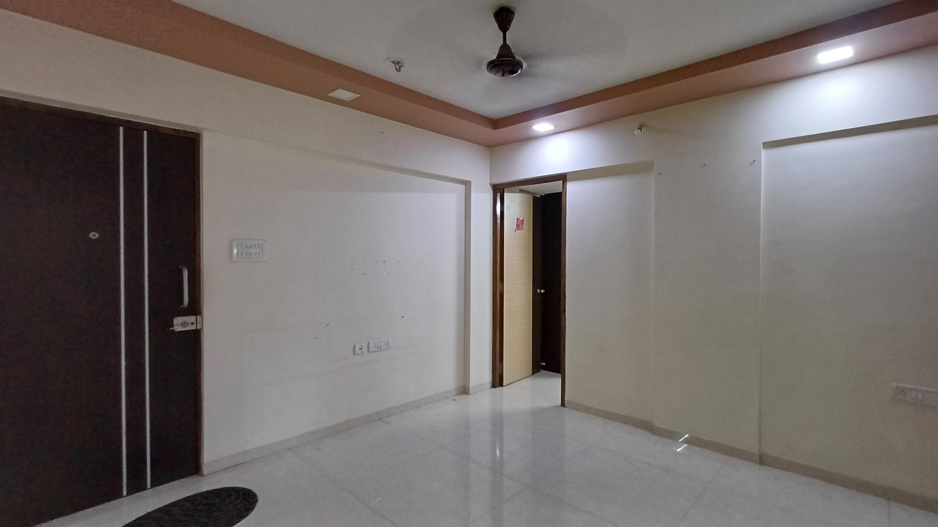 2 BHK + Extra Room Apartment For Rent in Shreeji Ville Co-operative Housing Society Ltd