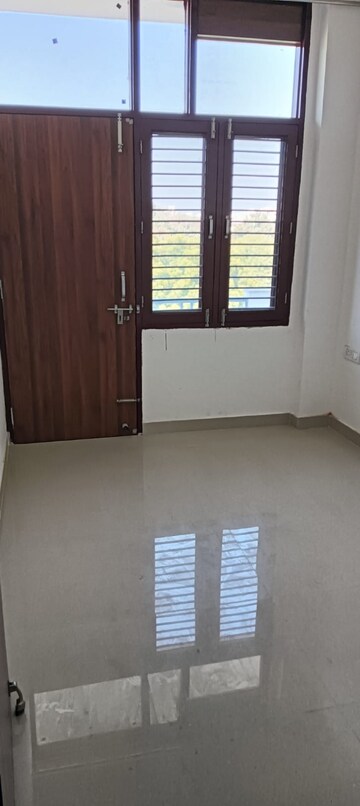 1 BHK Builder Floor – Exterior View View at Sector 45 - for Rent
