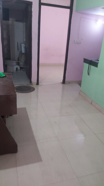 Kitchen in 1.5 BHK Builder Floor at Mayur Vihar – for Rent
