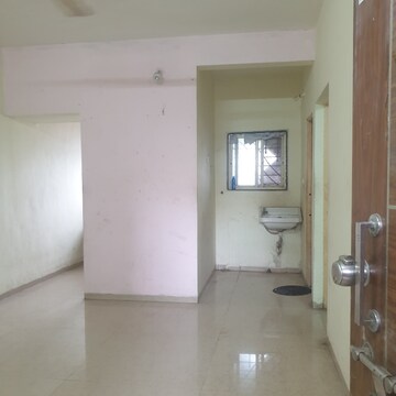 Room in 1 BHK Builder Floor at Sai Apartments Akurdi, Akurdi – for Rent