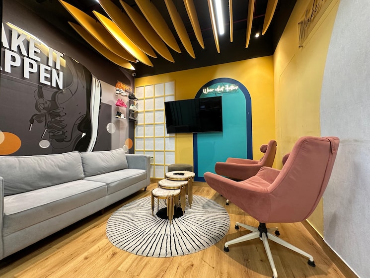 Team Area, the-iconic-corenthum Commercial Office Space 1602 Sq.Ft. In Sector 62 Noida 9036209