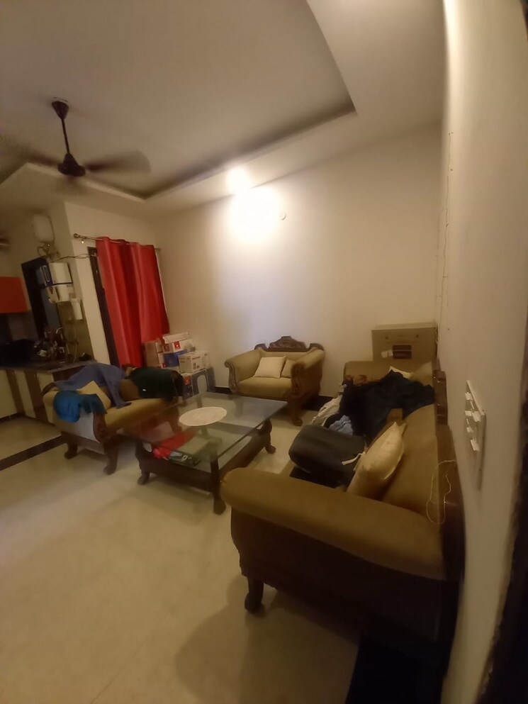 Living Room, sector 45 1 RK 300 Sq.Ft. Builder Floor In Sector 45 Gurgaon 9036222