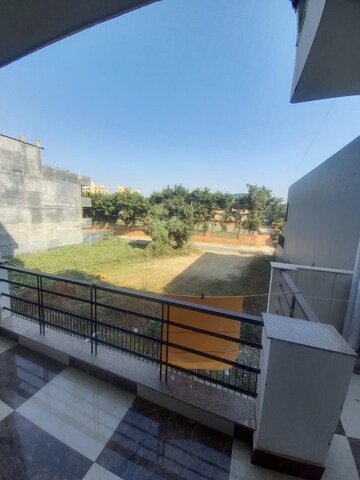1 RK Builder Floor – Exterior View View at Sector 45 - for Rent