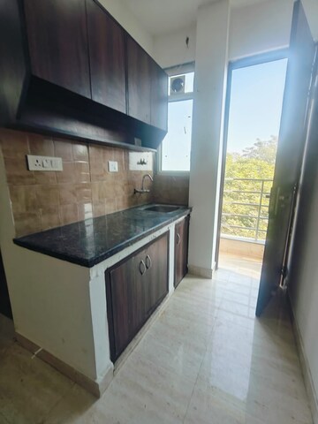 Kitchen in 1 RK Builder Floor at Sushant Vyapaar Kendra, Sector 43 – for Rent