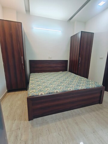 Bedroom in 1 RK Builder Floor at Sushant Vyapaar Kendra, Sector 43 – for Rent