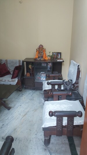 Living Room in 3.5 BHK Builder Floor at Mayur Vihar – for Sale