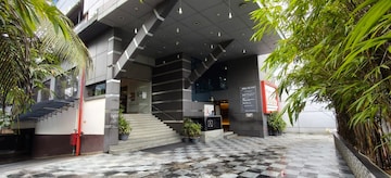  Office Space – Exterior View View at Mg Road - for Rent