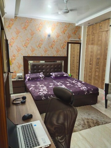 Team Area in 3 BHK Builder Floor at Ansal Sushant Lok I, Sector 43 – for Rent