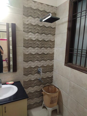 Bathroom in 3 BHK Builder Floor at Ansal Sushant Lok I, Sector 43 – for Rent