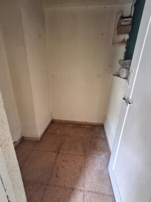 Bathroom in 1.5 BHK Apartment at Shriniwas Serene County, Nanded – for Sale