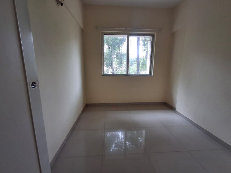 Room, shriniwas-serene-county 1.5 Bedroom 700 Sq.Ft. Apartment In Nanded Pune 9036341