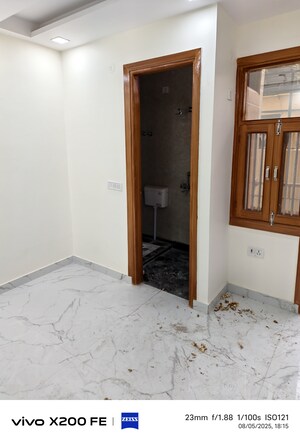 2 BHK Builder Floor For Sale in Palam