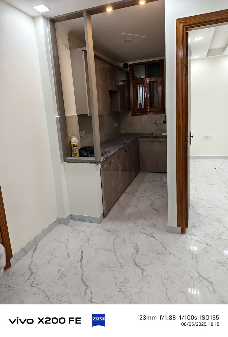 Room, palam 2 Bedroom 70 Sq.Yd. Builder Floor In Palam Delhi 9036417