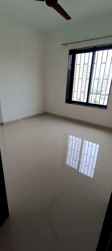 Room in 2 BHK Apartment at Malpani Agile, Baner – for Rent