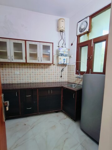 Kitchen in 1 BHK Builder Floor at Vipul Square, Sushant Lok I – for Rent