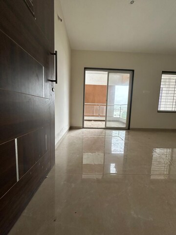 Room in 2 BHK Apartment at Kedar Krishna Kunj Residency, Vadgaon Budruk – for Sale