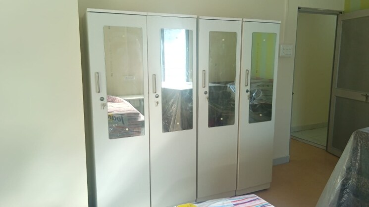 Cupboard, senapati bapat road Pg For Girls In Senapati Bapat Road 9036434