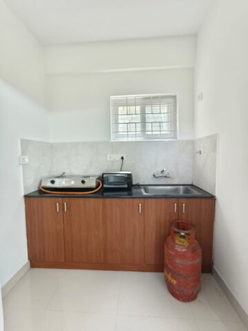 Kitchen in 1 BHK Builder Floor at Hsr Layout – for Rent