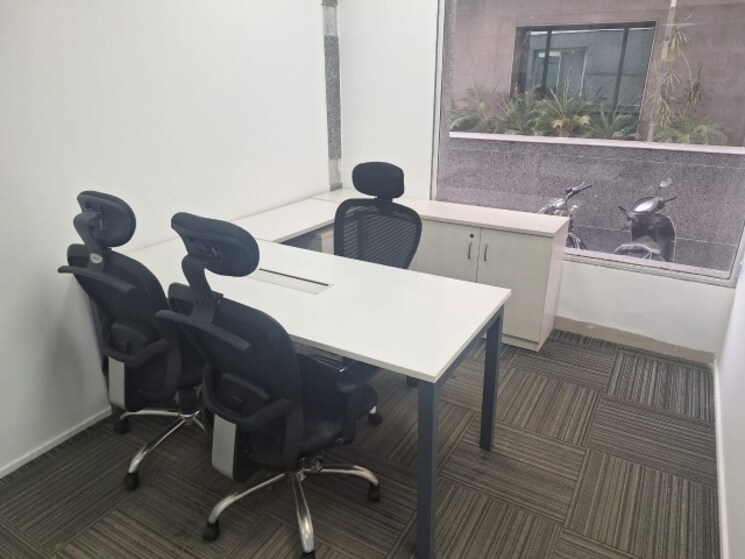 Team Area, sector 18 Commercial Office Space 2171 Sq.Ft. In Sector 18 Gurgaon 9036475