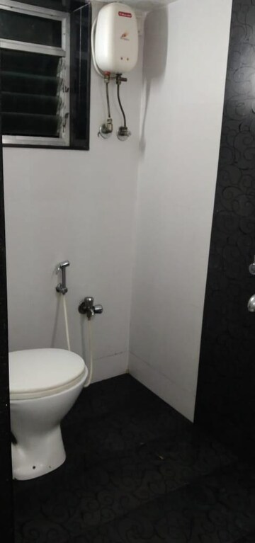 Bathroom in 1 BHK Apartment at Anand Bhuvan Matunga, Matunga West – for Rent