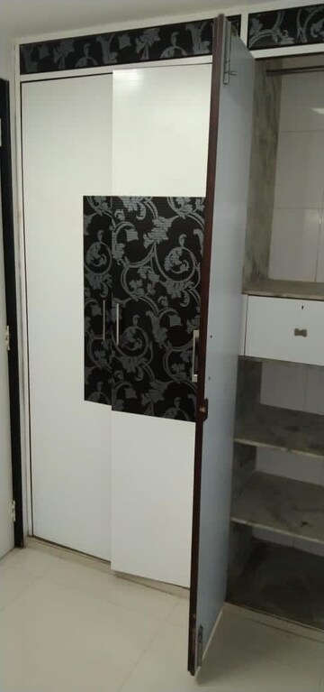 Bathroom in 1 BHK Apartment at Anand Bhuvan Matunga, Matunga West – for Rent