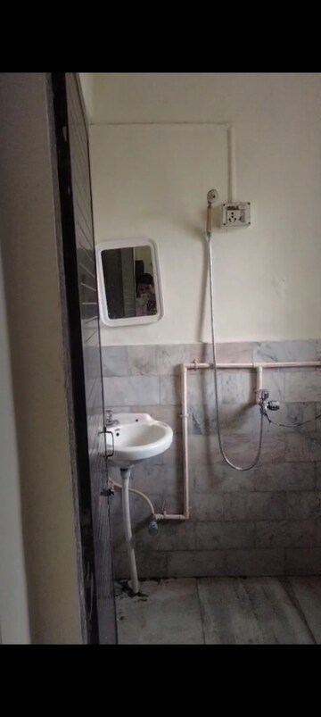 Bathroom in 1 RK Apartment at Vakola – for Rent