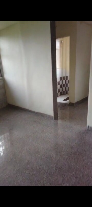 Room in 1 RK Apartment at Vakola – for Rent