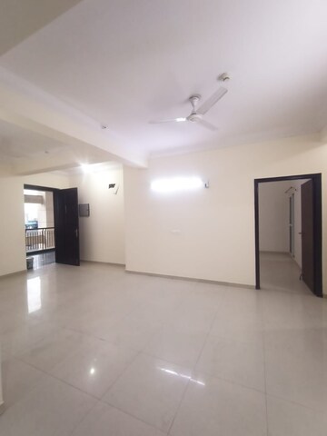 Room in 3 BHK Apartment at Apex Athena, Sector 75 – for Rent