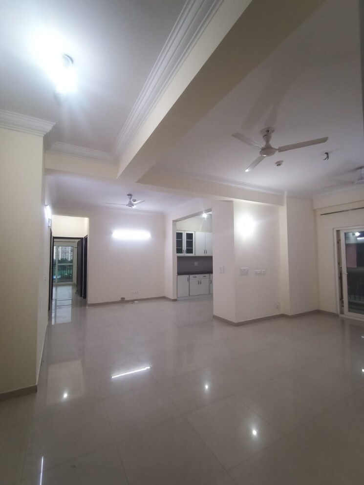 Room, apex-athena 3 Bedroom 1895 Sq.Ft. Apartment In Sector 75 Noida 9036486