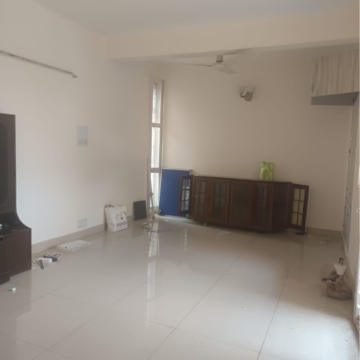 Living Room in 2 BHK Builder Floor at Saket – for Rent