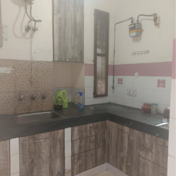 Kitchen in 2 BHK Builder Floor at Saket – for Rent
