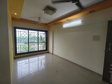 Room in 2 BHK Apartment at Vrindavan Height, Nalasopara East – for Rent