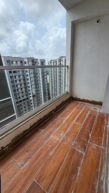 Balcony in 2 BHK Apartment at Lake View Apartments Powai, Powai – for Rent