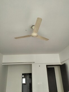 1.5 BHK Apartment For Sale in Runwal Euphoria