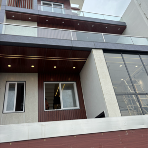 5 BHK Villa – Exterior View View at Gomti Nagar - for Sale