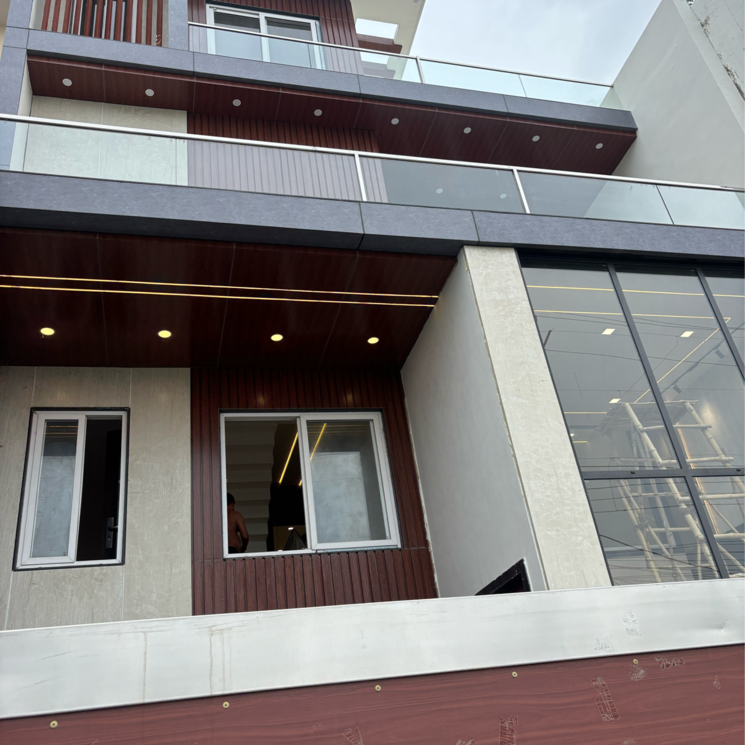 Exterior View, gomti nagar 5 Bedroom 6000 Sq.Ft. Villa In Gomti Nagar Lucknow 9036555