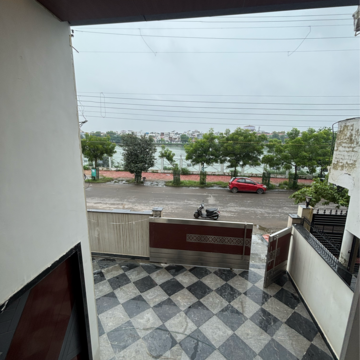 Balcony in 5 BHK Villa at Gomti Nagar – for Sale