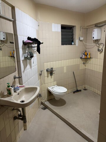 Team Area in 2 BHK Apartment at Falcon Castle, Lower Parel – for Rent