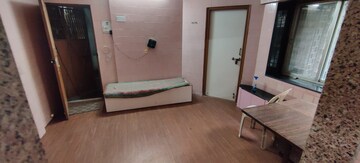 Room in 1 BHK Apartment at Green Fields Apartment, Andheri East – for Rent