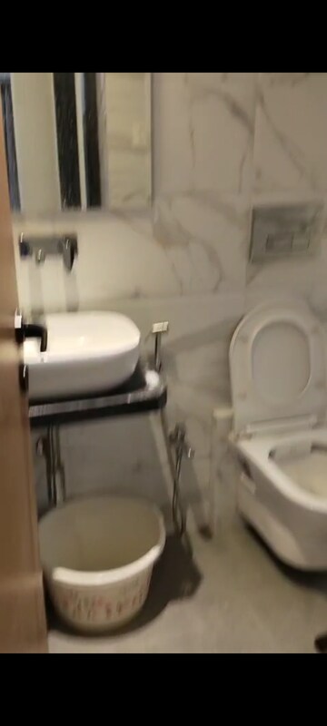 Bathroom in 1.5 BHK Apartment at Adarsh Nagar CHS Worli, Worli – for Rent
