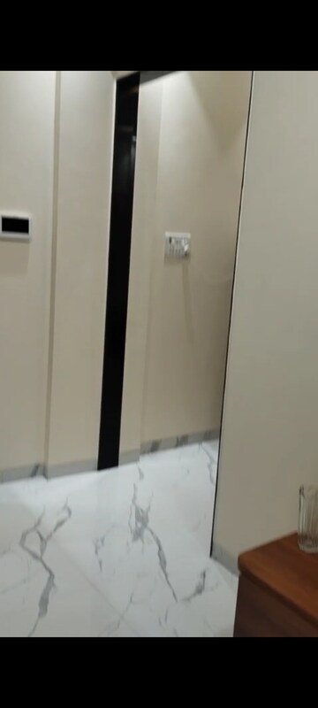Bathroom in 1.5 BHK Apartment at Adarsh Nagar CHS Worli, Worli – for Rent