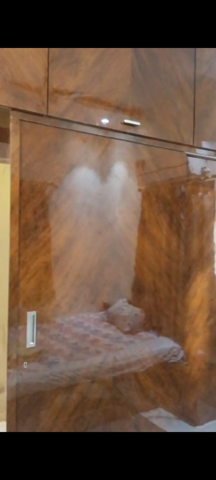 Room, adarsh-nagar-chs-worli 1.5 Bedroom 600 Sq.Ft. Apartment In Worli Mumbai 9036580