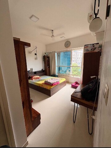 Bedroom in 2 BHK Apartment at Kalpataru Crest, Bhandup West – for Rent