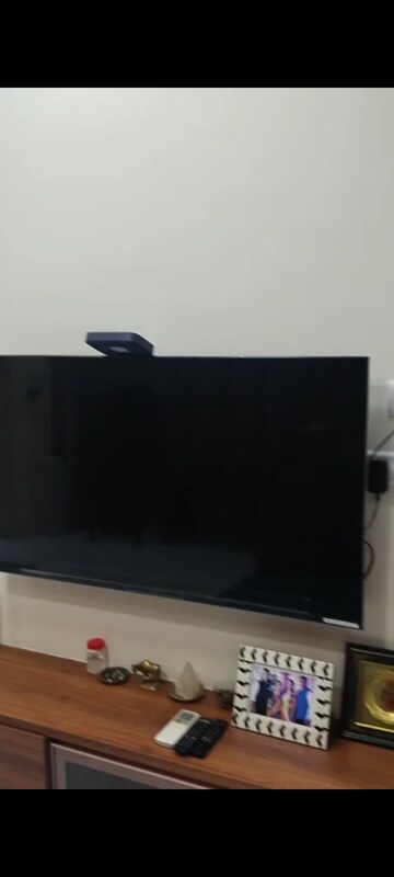 2 BHK Apartment For Rent in MIG Colony, Worli